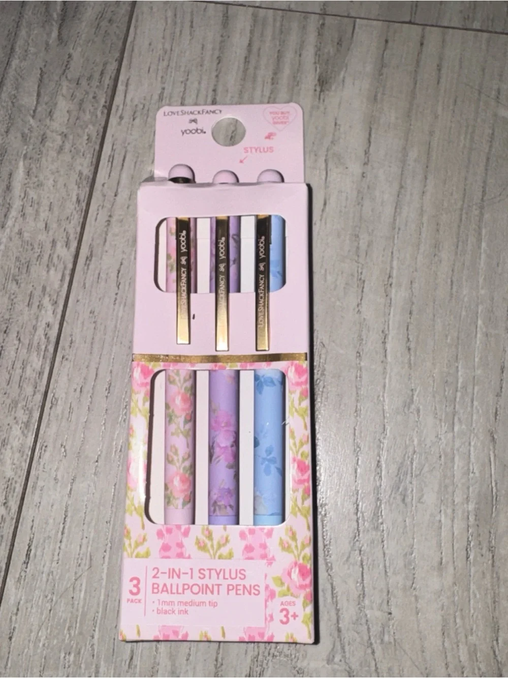 Yoobi branded pen